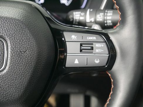 Used 2024 Honda Pilot TrailSport image 18