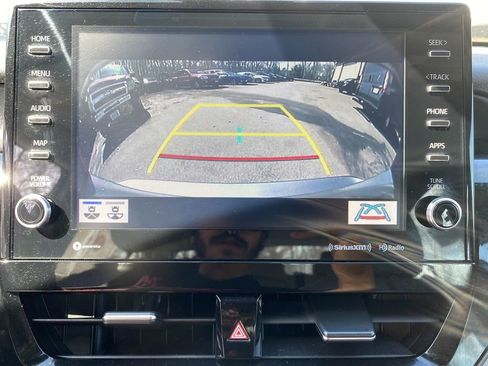 Used 2021 Toyota Camry XLE image 21