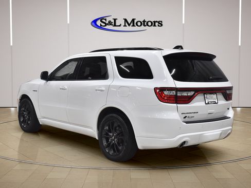 Used 2025 Dodge Durango R/T w/ Blacktop Package AWD/4WD image 5
