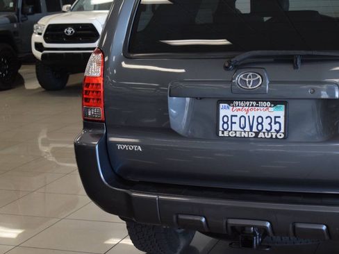 Used 2007 Toyota 4Runner Limited AWD/4WD image 27
