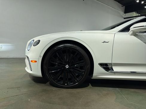 Used 2022 Bentley Continental GT Speed image 3