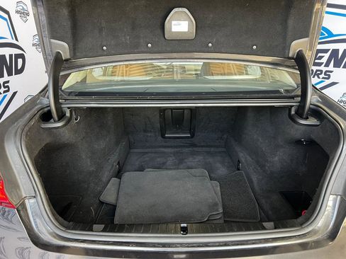 Used 2018 BMW 750i xDrive image 21