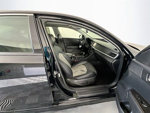 Used 2019 Kia Optima EX w/ EX Premium Package image 29