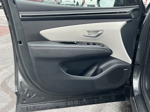 Used 2024 Hyundai Tucson Limited image 18