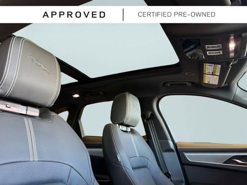 Used 2025 Jaguar F-PACE R-Dynamic S AWD/4WD image 23