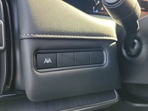 New 2026 Nissan Armada SV RWD image 19