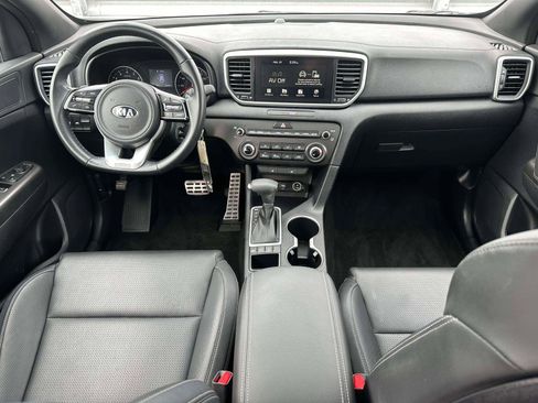 Used 2022 Kia Sportage Nightfall Edition image 12