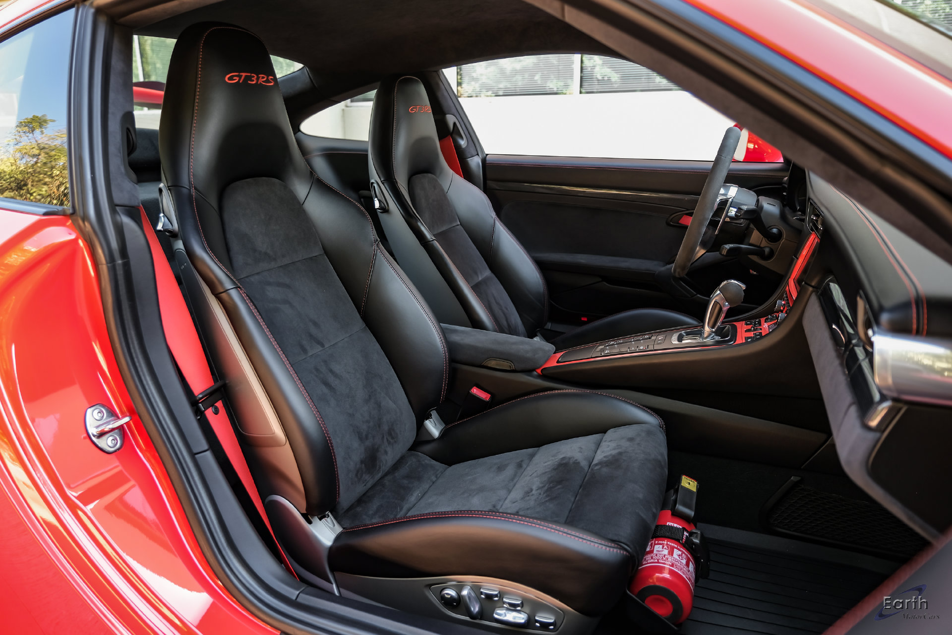 Used 2016 Porsche 911 GT3 RS RWD image 56