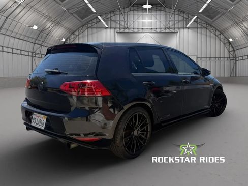Used 2015 Volkswagen GTI SE FWD image 37