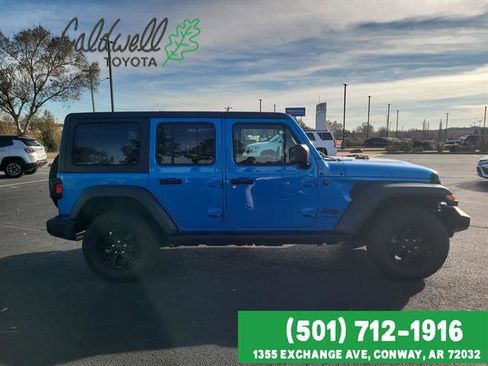 Used 2022 Jeep Wrangler Sport S image 4