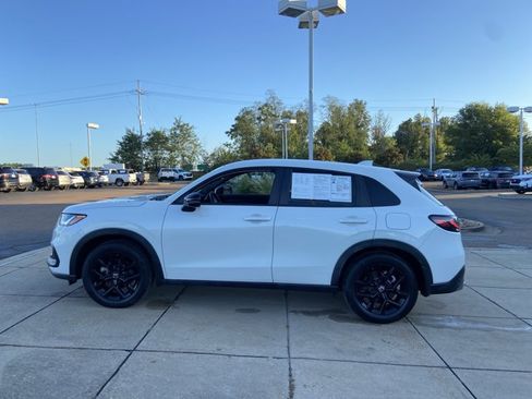 Used 2024 Honda HR-V Sport image 7