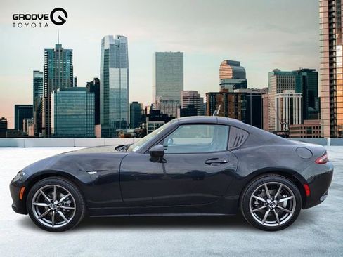Used 2021 MAZDA MX-5 Miata RF Grand Touring image 2