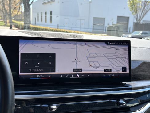 Certified 2024 BMW X5 sDrive40i w/ M Sport Package image 25