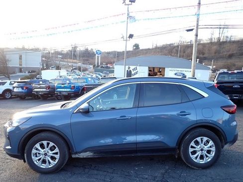 Used 2024 Ford Escape Active w/ Tech Pack #2 image 2