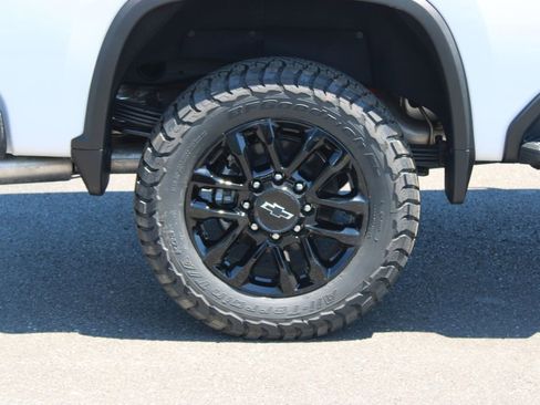 New 2026 Chevrolet Silverado 2500 LTZ w/ LTZ Plus Package AWD/4WD image 13