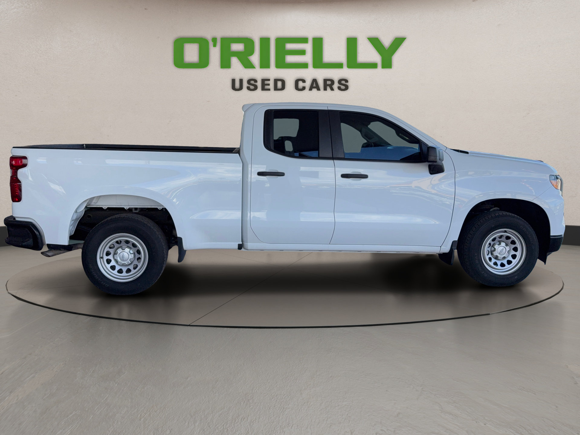 Used 2023 Chevrolet Silverado 1500 W/T w/ Trailering Package RWD image 7