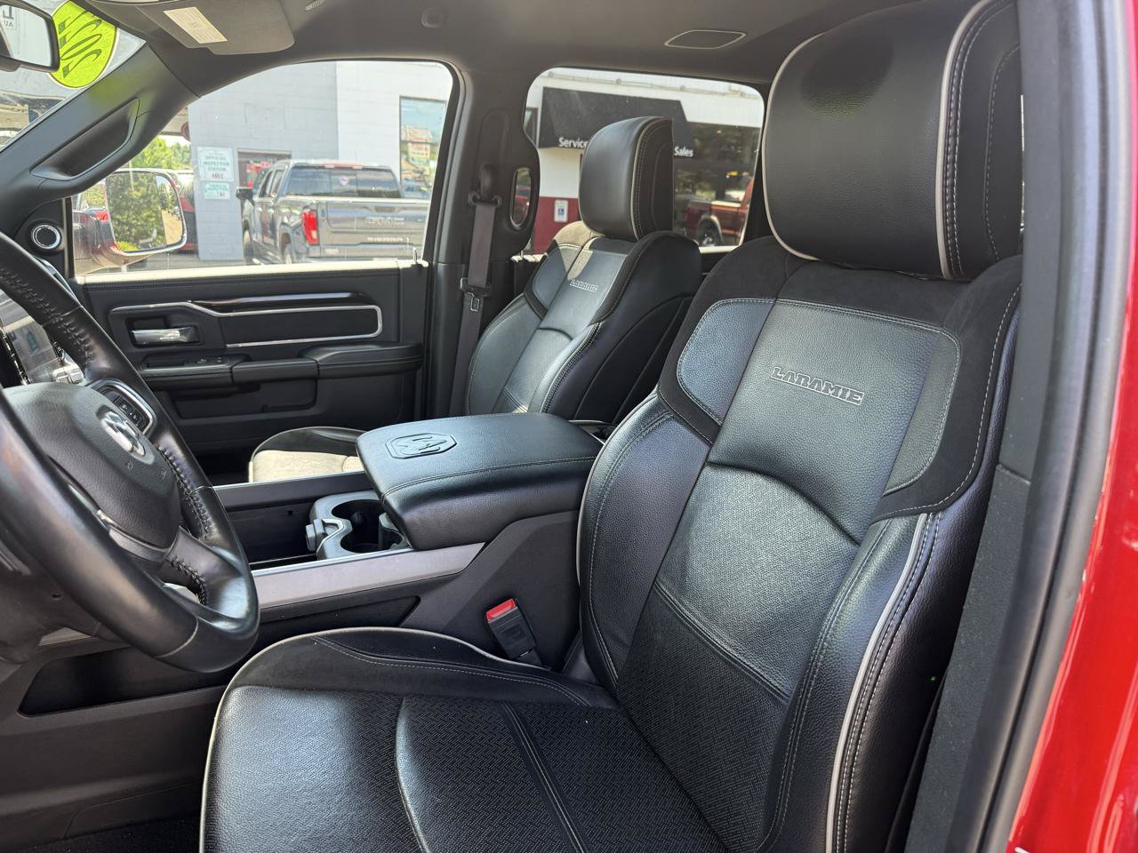Used 2022 RAM 2500 Laramie AWD/4WD image 29