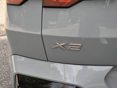 Used 2026 BMW X2 xDrive28i AWD/4WD image 32