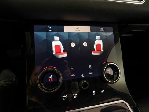 Used 2021 Land Rover Range Rover Evoque SE image 23