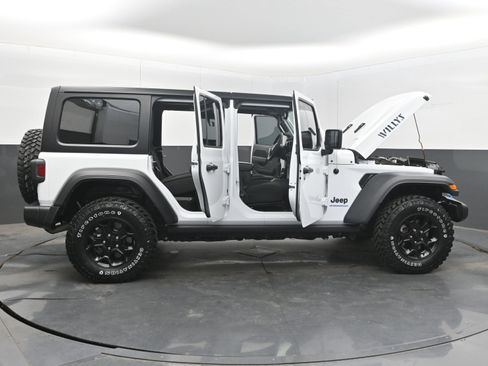 Used 2023 Jeep Wrangler Unlimited w/ 8.4" Radio Group AWD/4WD image 49