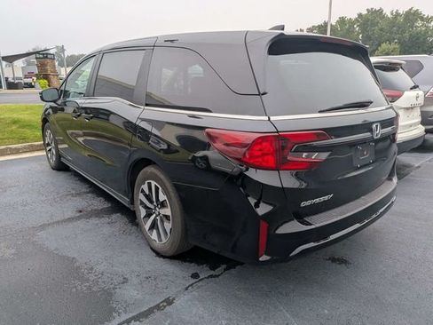 Used 2025 Honda Odyssey EX-L image 4