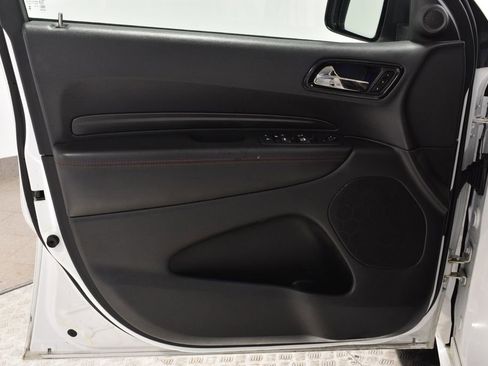 Used 2023 Dodge Durango GT image 9