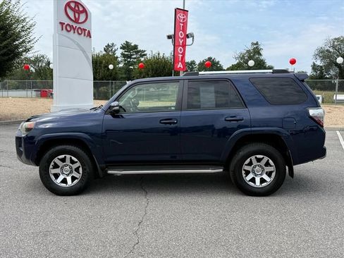Used 2015 Toyota 4Runner Trail Premium AWD/4WD image 8