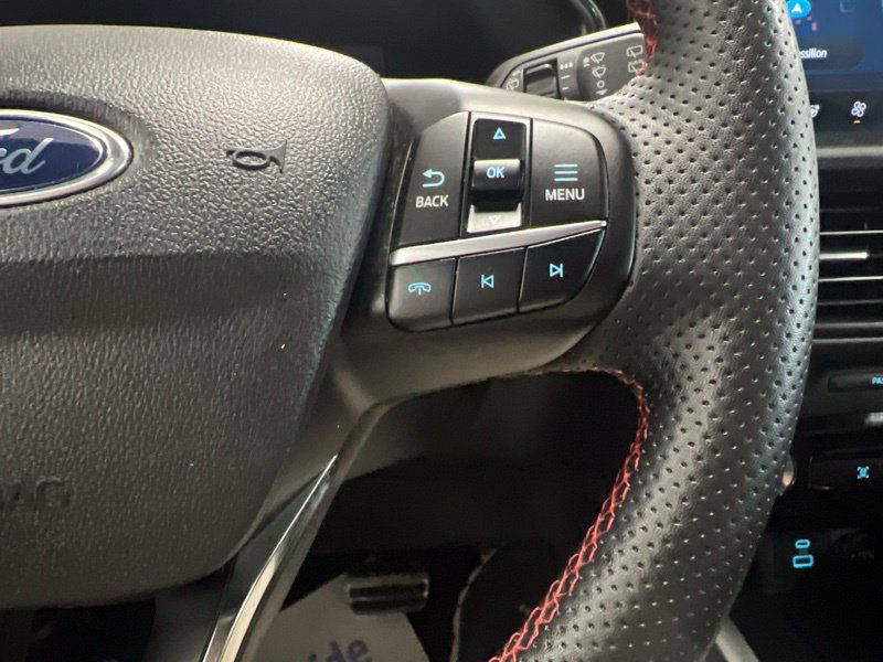 Used 2023 Ford Escape ST-Line w/ Tech Pack #1 AWD/4WD image 23