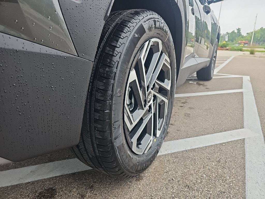 New 2026 Hyundai Tucson Limited AWD/4WD image 42