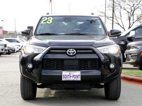Used 2023 Toyota 4Runner SR5 Premium image 8