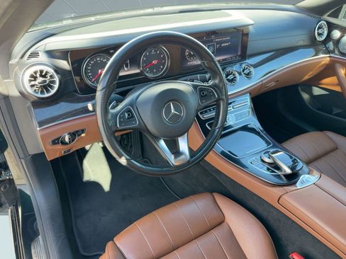 Used 2018 Mercedes-Benz E 400 E 400 image 3