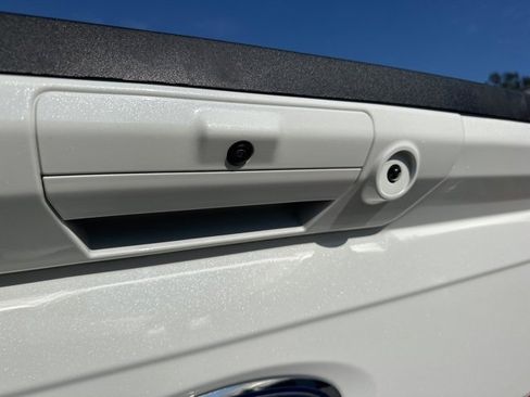 Used 2023 Ford F150 Lariat w/ Equipment Group 502A High image 59