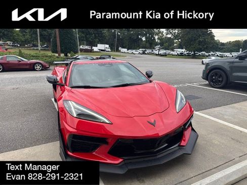 Used 2024 Chevrolet Corvette Stingray Coupe RWD image 15