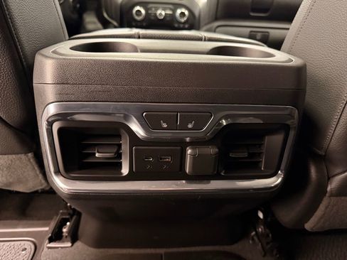 Used 2021 GMC Sierra 3500 Denali w/ Denali Ultimate Package AWD/4WD image 25