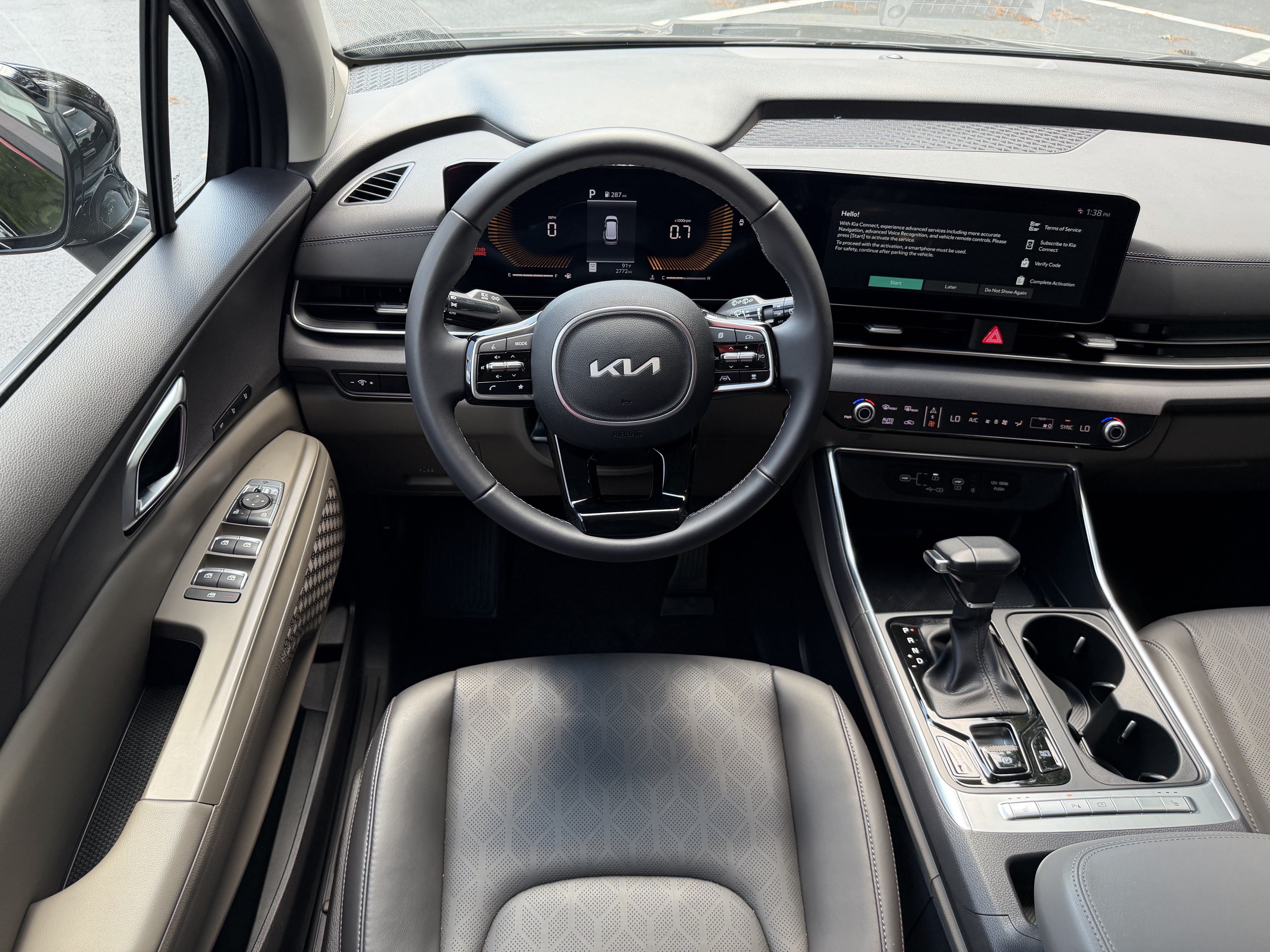 Certified 2026 Kia Carnival EX FWD image 21