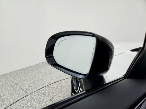 Used 2021 Volvo XC60 T8 R-Design w/ Advanced Package image 19