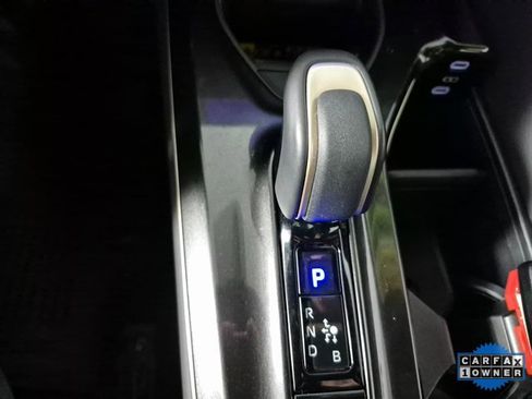 Used 2025 Toyota Crown XLE image 21