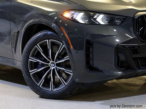 New 2026 BMW X5 xDrive50e w/ M Sport Package image 3