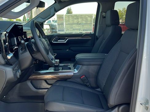 New 2026 Chevrolet Silverado 1500 RST AWD/4WD image 31