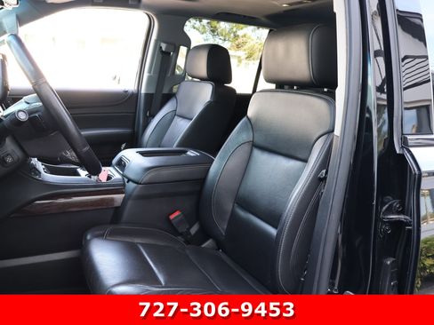 Used 2019 GMC Yukon SLT w/ Graphite Performance Edition image 2