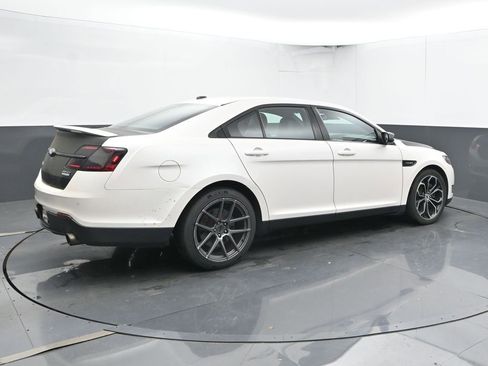 Used 2017 Ford Taurus SHO AWD/4WD image 3