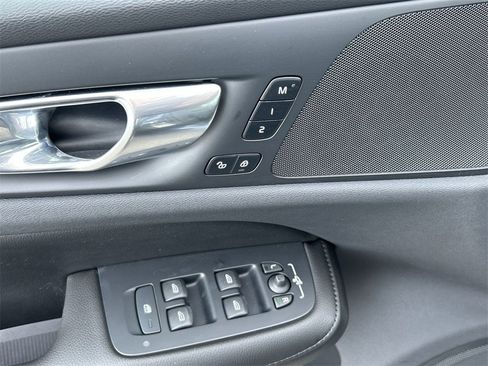 Certified 2023 Volvo S60 B5 Core w/ Climate Package image 16