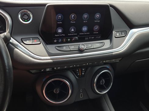 Used 2021 Chevrolet Blazer LT AWD/4WD image 18