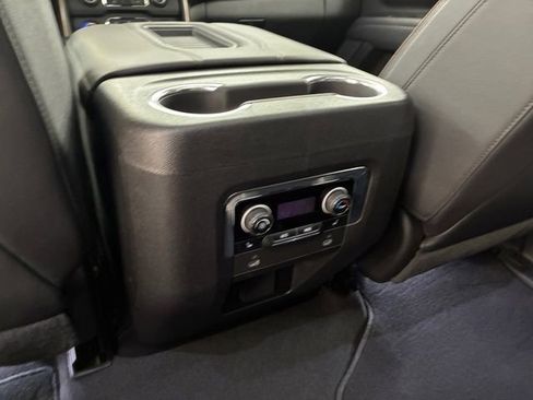 Used 2023 Chevrolet Tahoe High Country image 19