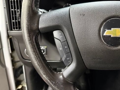 Used 2020 Chevrolet Express 2500 w/ Driver Convenience Package RWD image 16