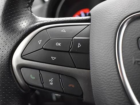 Used 2024 Dodge Durango SXT image 24