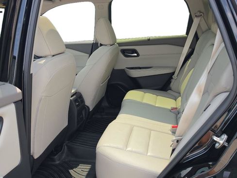 Certified 2023 Nissan Rogue SL w/ SL Premium Package AWD/4WD image 19