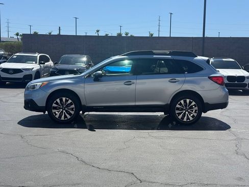 Used 2017 Subaru Outback 2.5i Limited AWD/4WD image 10