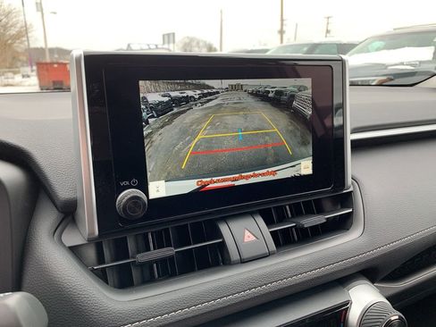 New 2025 Toyota RAV4 XLE image 21