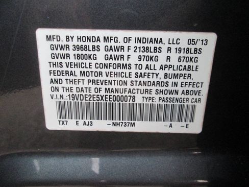 Used 2014 Acura ILX w/ Premium Package FWD image 31